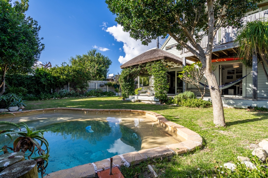 4 Bedroom Property for Sale in Kommetjie Western Cape